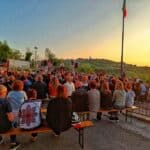 Domenica 5 luglio a Tavullia c’è “Alba Rosa – In…canto d’autore”