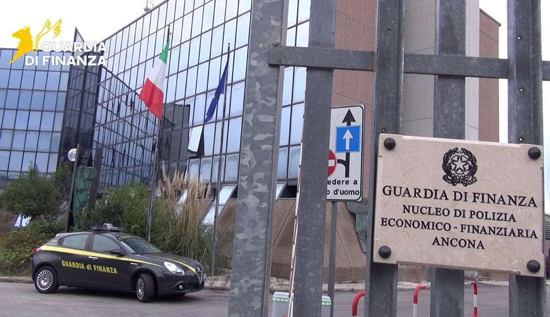 Spacciatore anconetano  tradito dal lusso a Sofia:  confiscata e venduta la casa in Bulgaria