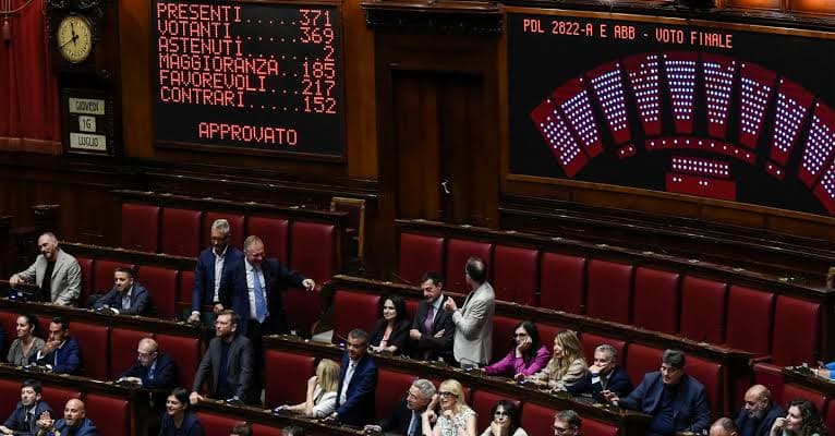 Ricorsi contro il Melonellum: sei punti sotto esame, la sfida arriva alla Corte Costituzionale