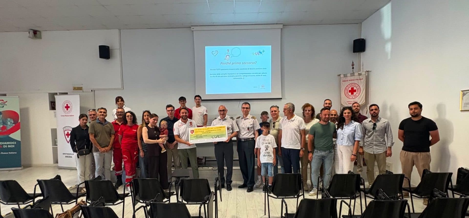 Donazione alla Croce Rossa  per il progetto di primo soccorso  della Guardia di Finanza