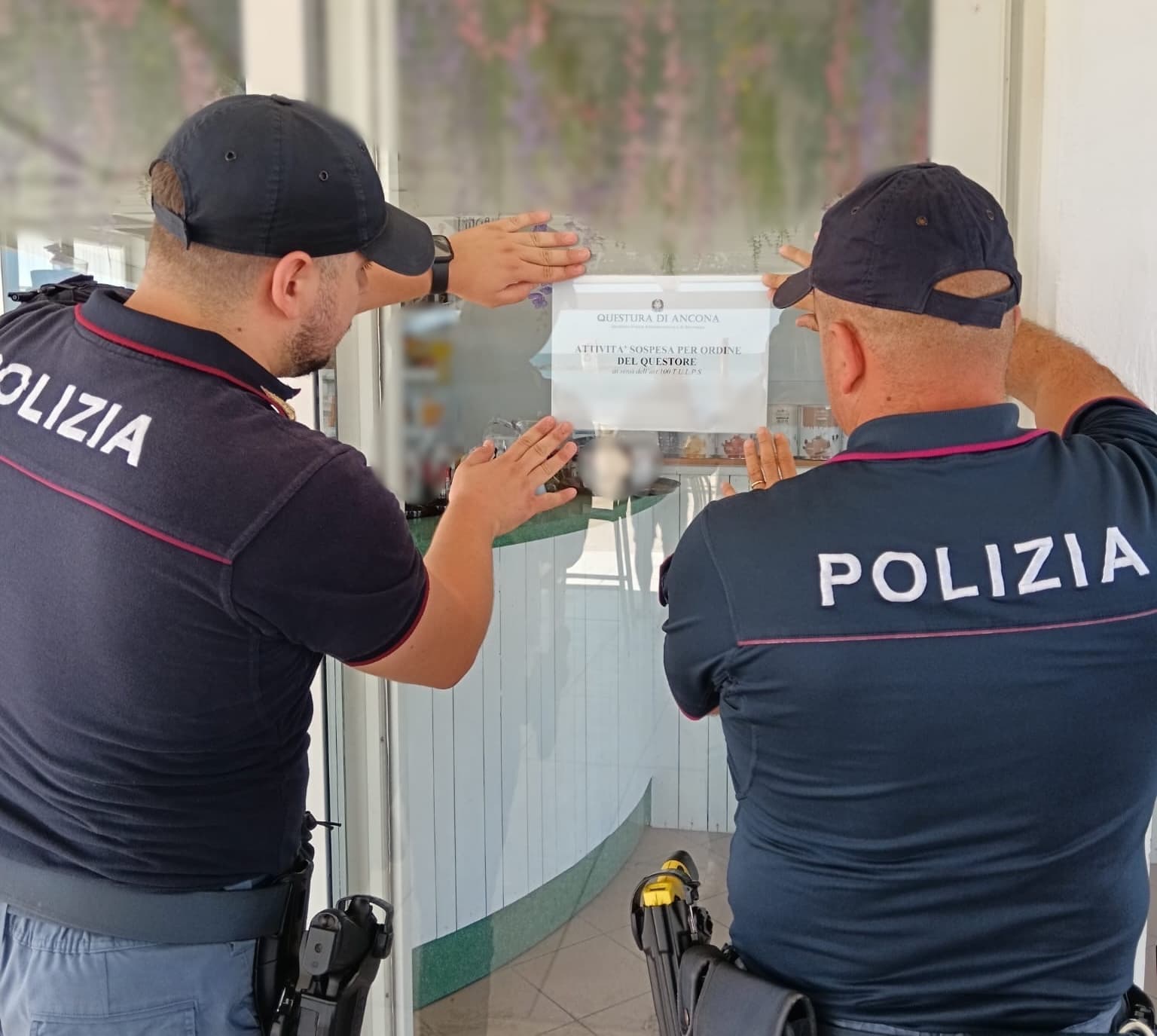 Serate abusive e tensioni sul lungomare,  il questore chiude un locale