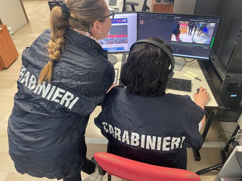 Falsa identità e ricatto del cuore: “love scam”, incastrati due truffatori