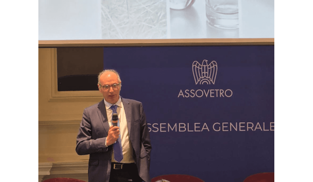 Gas sopra gli 80 euro per MWh: preoccupazioni per il settore del vetro su produzione e investimenti