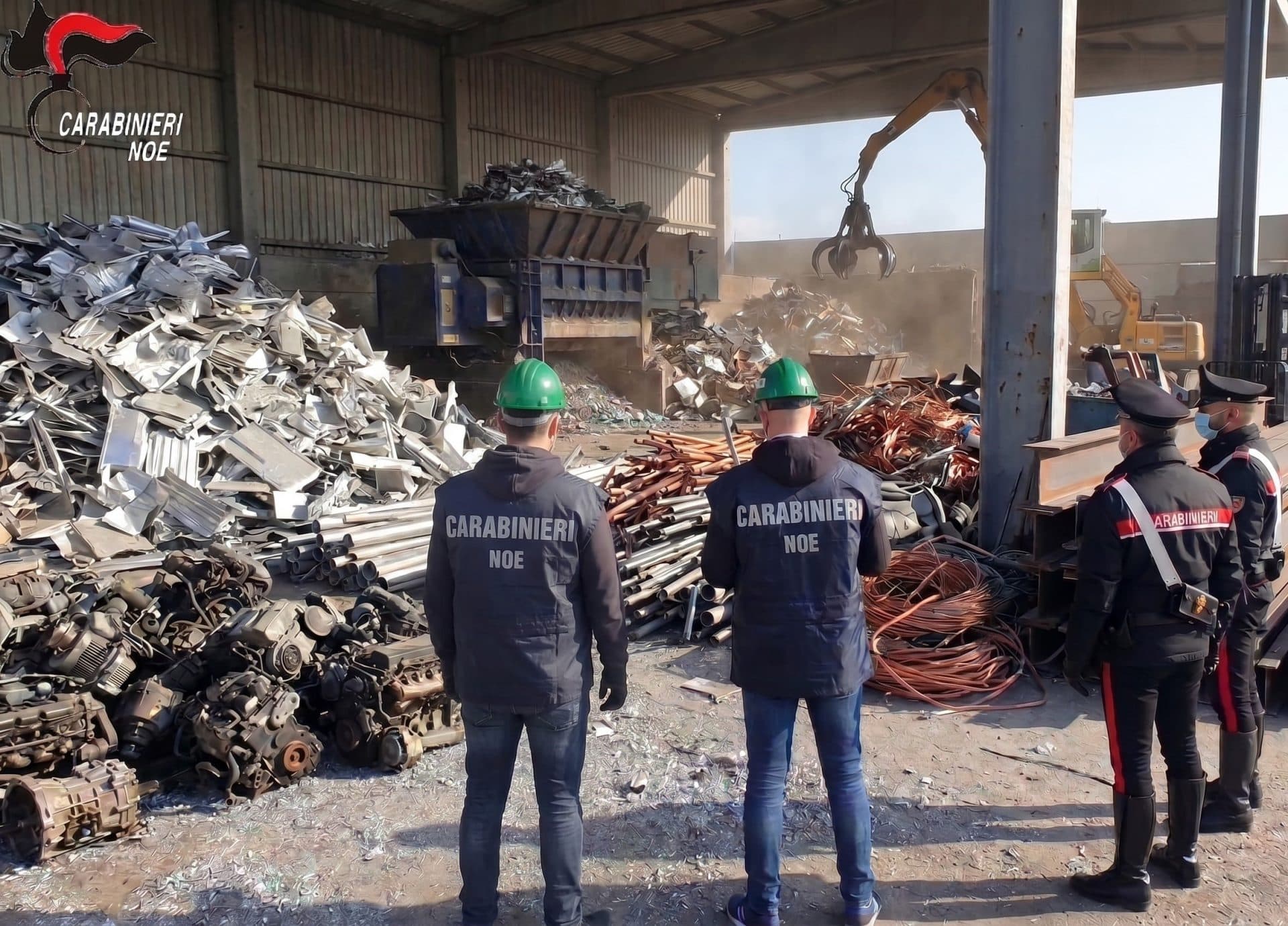 Traffico illecito  di oltre 1,6 milioni di chili di rifiuti:  tre misure interdittive