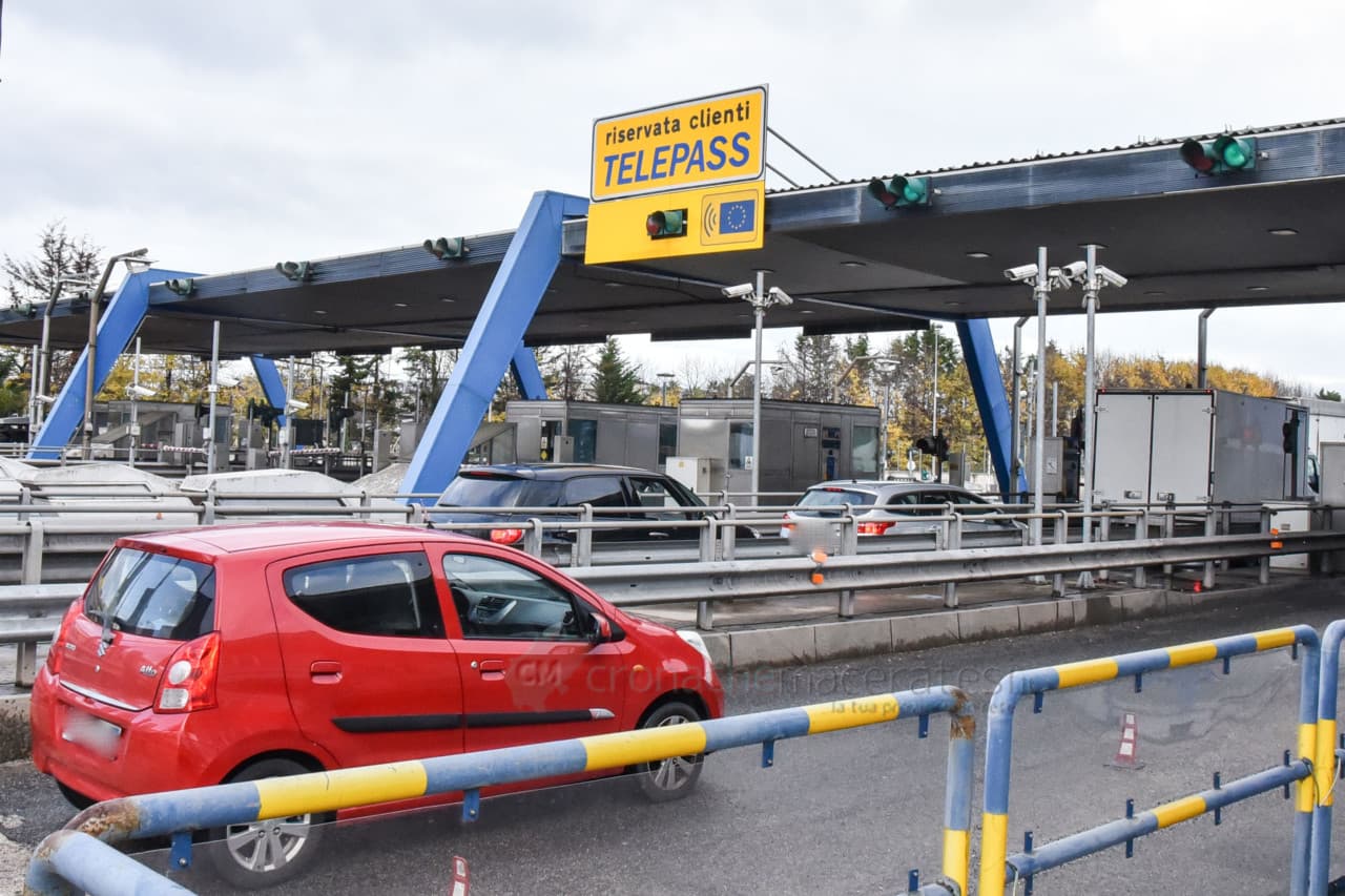 A14, lavori nella notte:  chiude il casello di Ancona Sud
