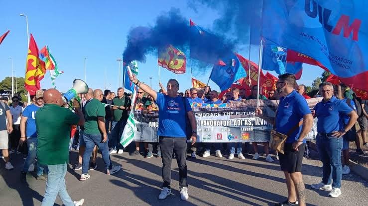 Ex Ilva, sciopero e blocchi stradali: l’indotto si ferma per 24 ore