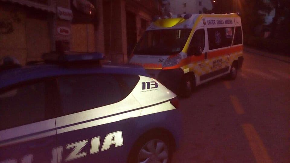 Ubriaco danneggia l’ambulanza  e tenta di aggredire i soccorritori