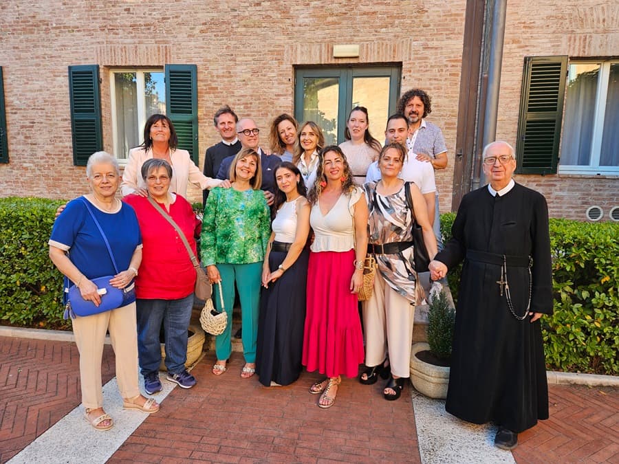 Inaugurata la residenza per la terza età: l’ex collegio torna a nuova vita