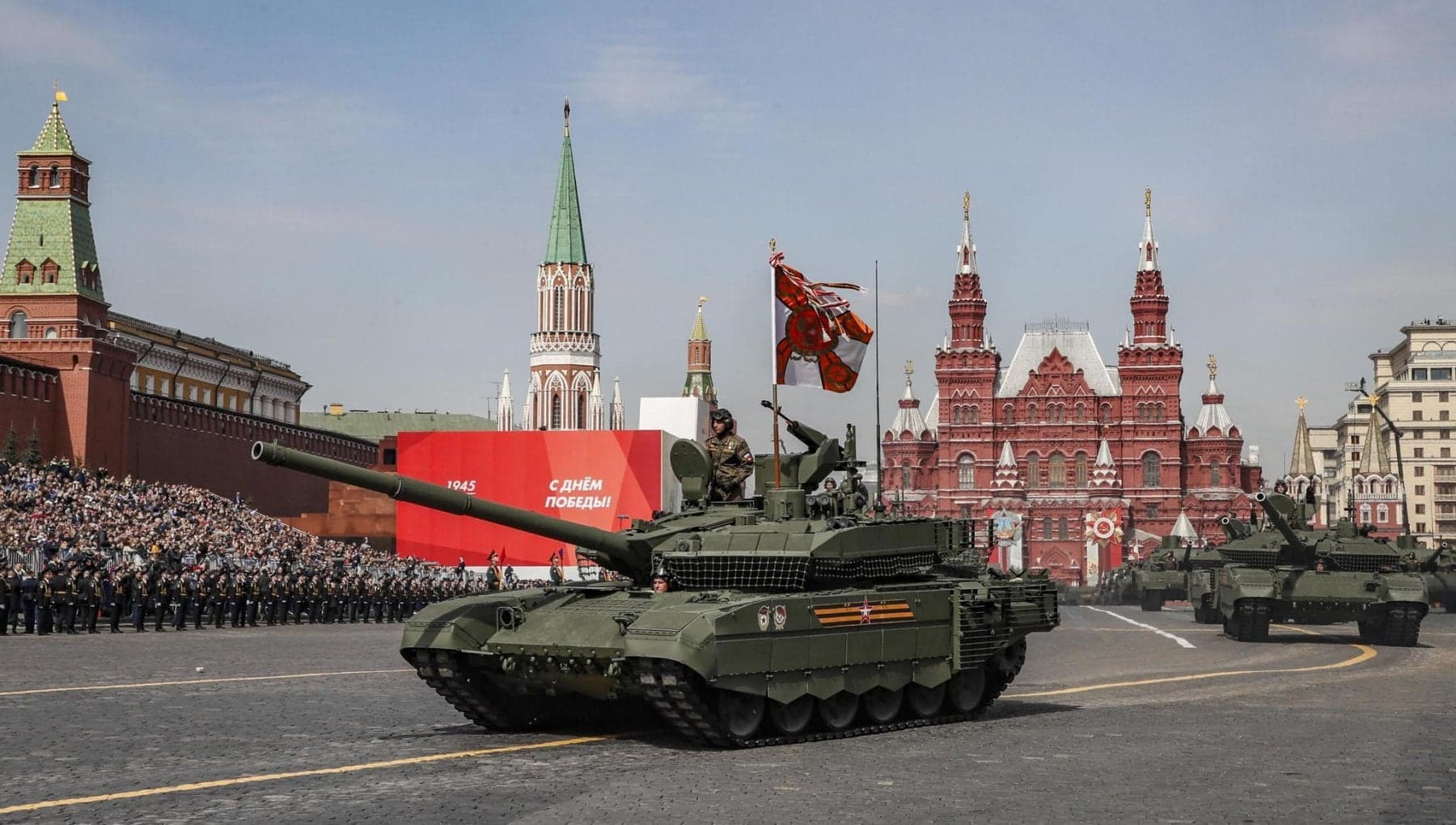 Mosca avverte le ambasciate: “Lasciare Kiev per la parata del 9 maggio”