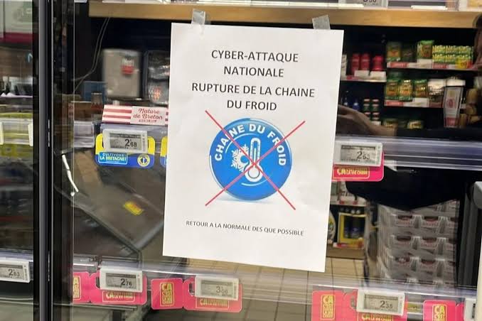 Francia, attacco informatico ai supermercati: frigoriferi fuori uso e milioni di euro di cibo sprecato